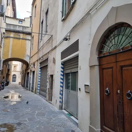 شقة Chiasso Degli Armati *